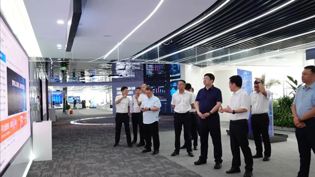 新聞 | 振寧科技董事長李寧、哈投集團董事長趙洪波一行外出進行參觀訪問